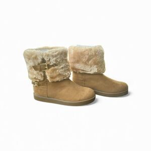 GBG Los Angeles Tan Ankle Boots with Fur Trim